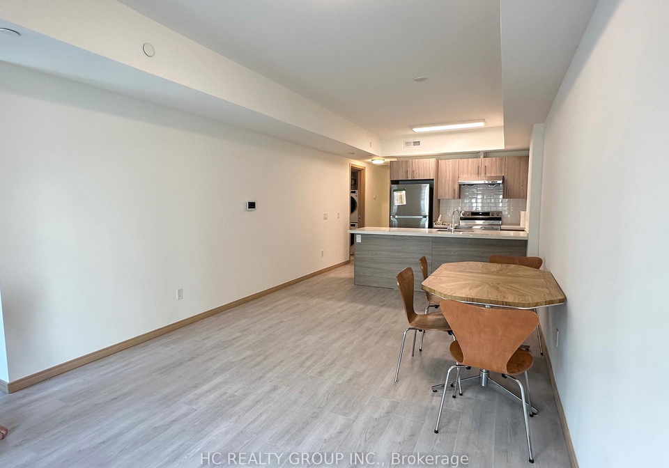 60-morecambe-gate-scarborough-ontario-e12858756