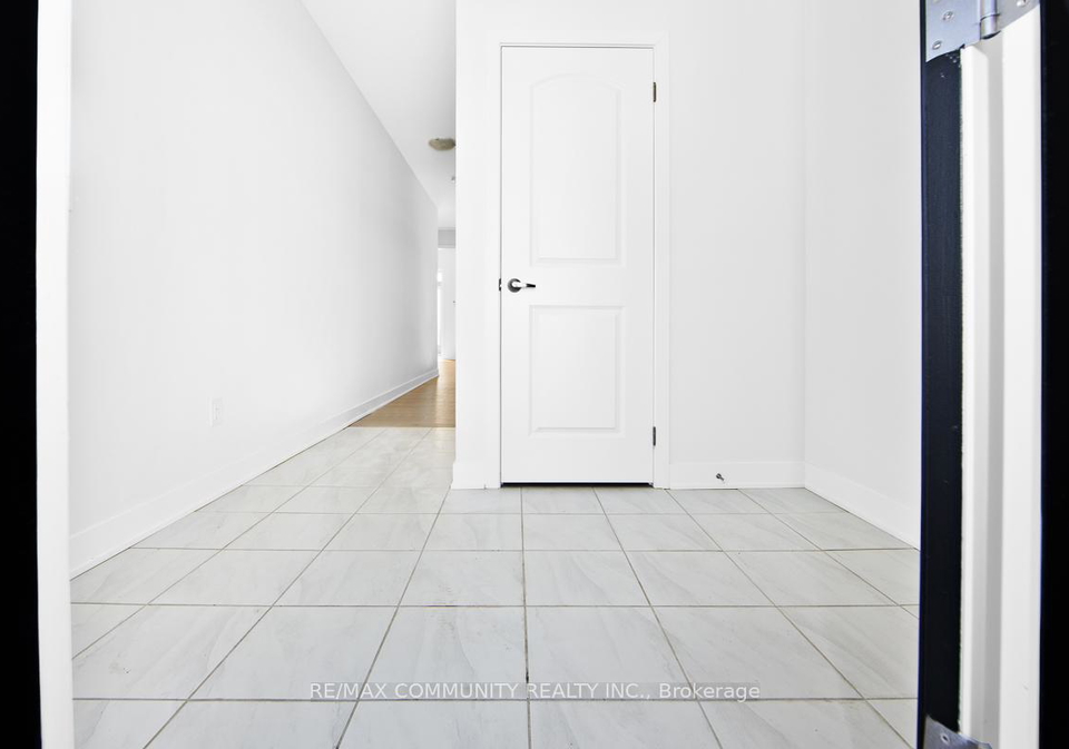1039-thompson-drive-oshawa-ontario-e12858902