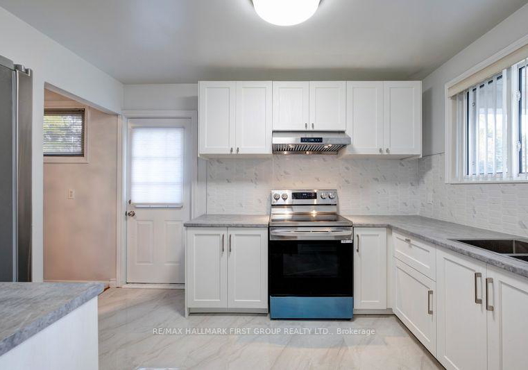 1000-wardman-crescent-whitby-ontario-e12859080