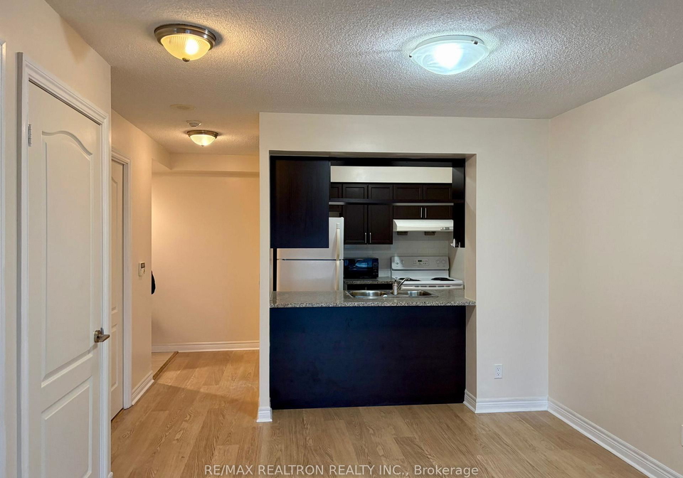 60-town-centre-court-scarborough-ontario-e12859546
