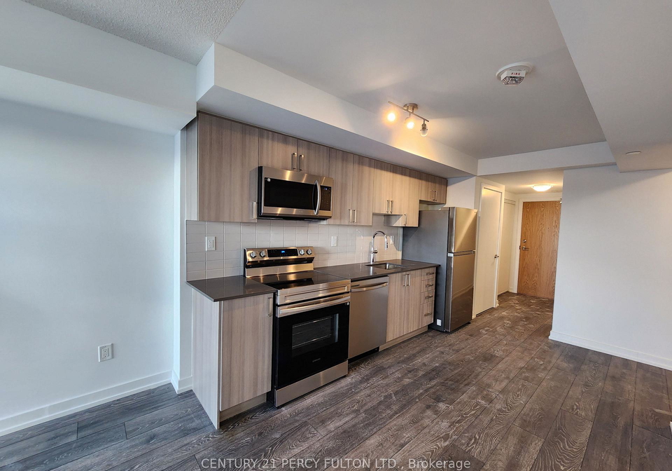 1435-celebration-drive-pickering-ontario-e12859650
