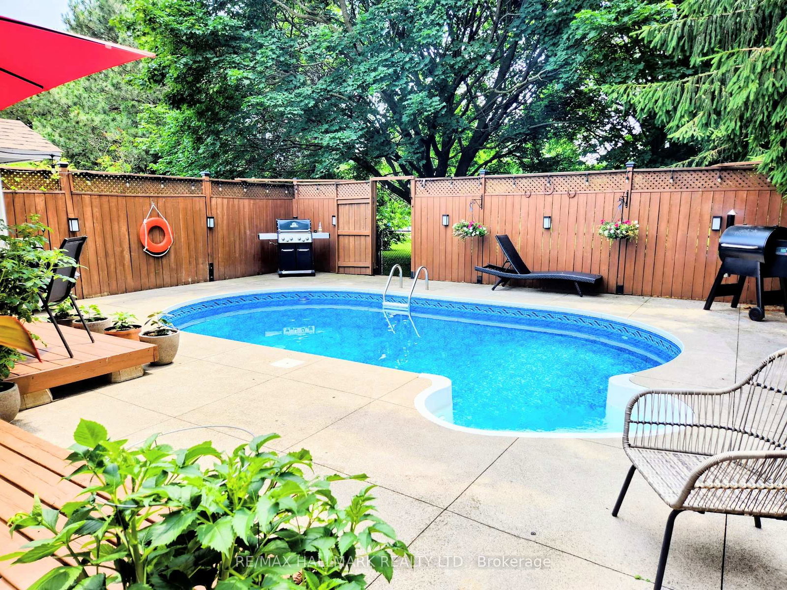71-robinson-crescent-whitby-ontario-e12860012