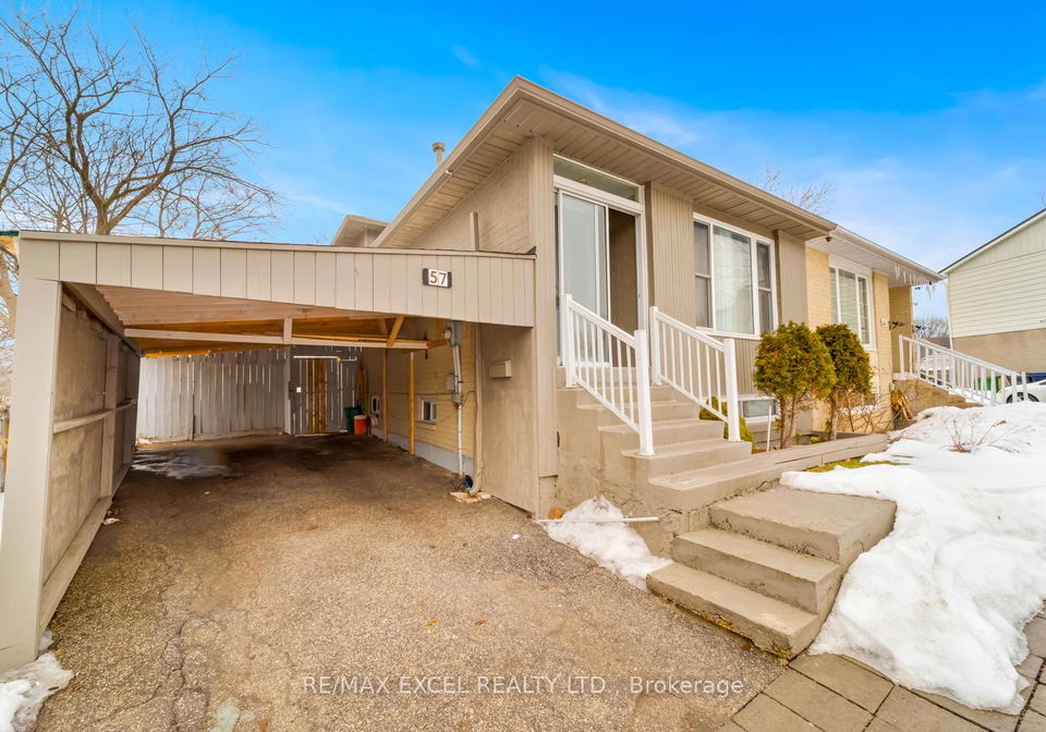 57-lowry-square-scarborough-ontario-e12860654