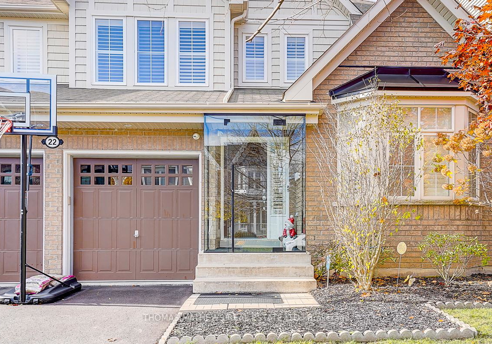 22-northcastle-crescent-whitby-ontario-e12861326