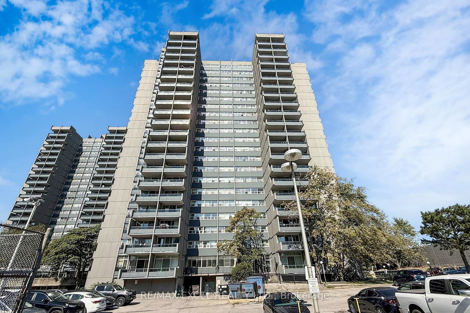 4101-sheppard-avenue-e-scarborough-ontario-e12861460