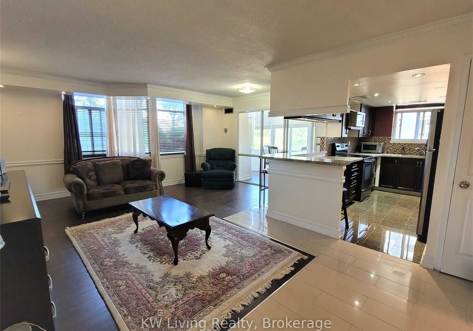 88-alton-towers-circle-scarborough-ontario-e12861552