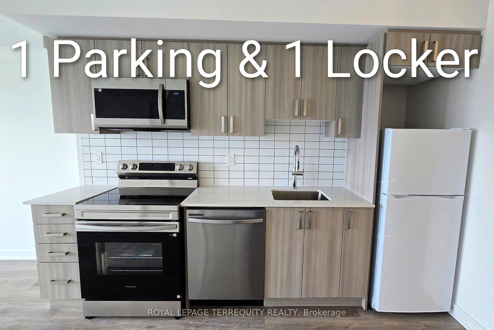 1010-sandy-beach-road-pickering-ontario-e12861892