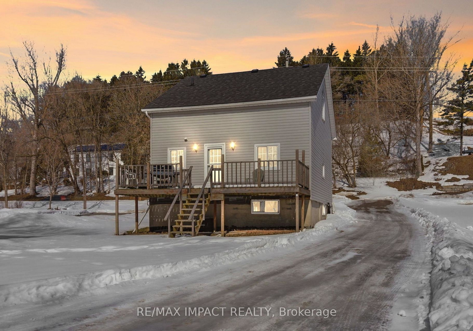 4423-durham-regional-hwy-2-highway-clarington-ontario-e12862206
