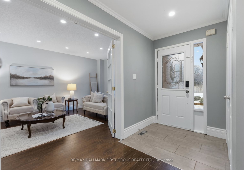 57-yorkshire-crescent-whitby-ontario-e12862528