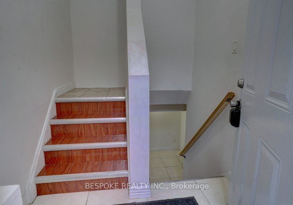 39-blackwater-crescent-scarborough-ontario-e12863488
