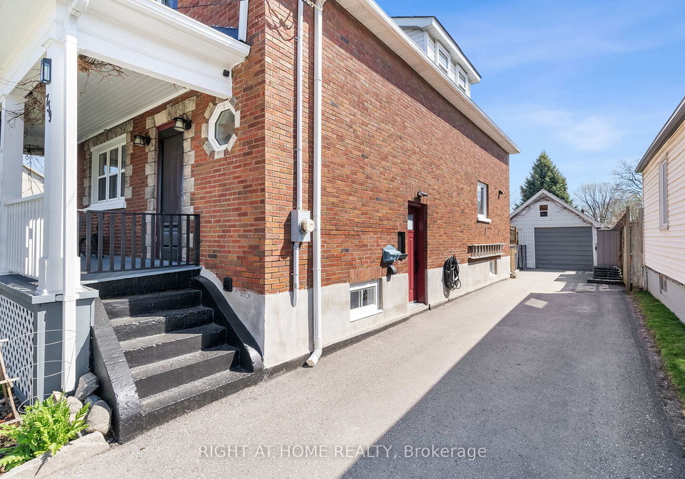 739-albert-street-oshawa-ontario-e12864062