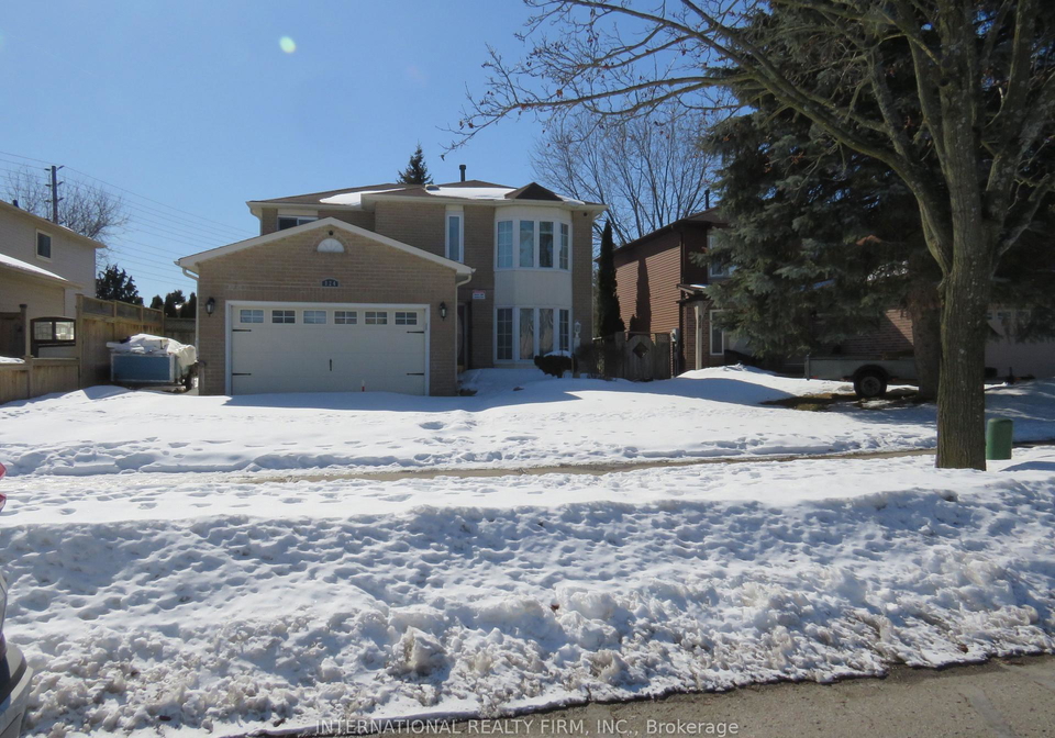 824-crowells-street-oshawa-ontario-e12864416