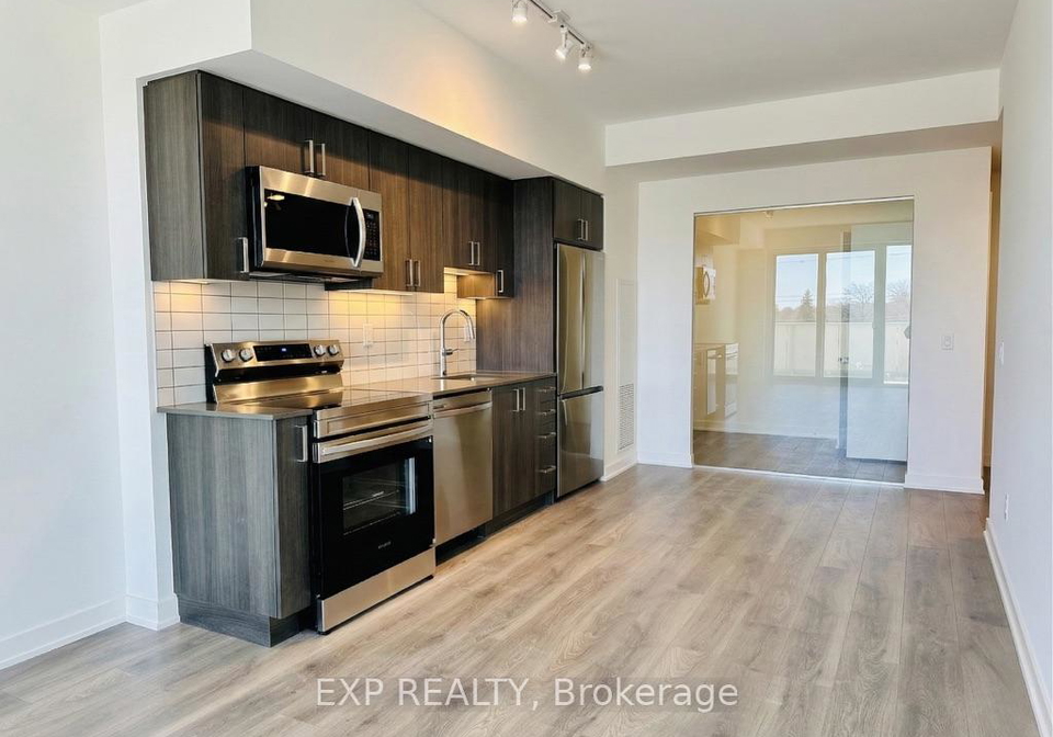 1010-sandy-beach-road-pickering-ontario-e12865742