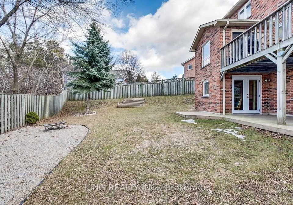 10-patterson-crescent-ajax-ontario-e12865960