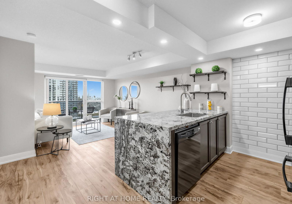 125-village-green-square-scarborough-ontario-e12866024