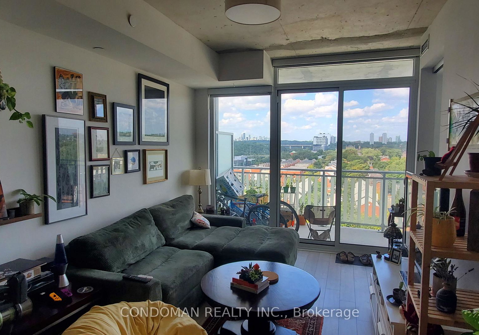 45-baseball-place-toronto-ontario-e12866186