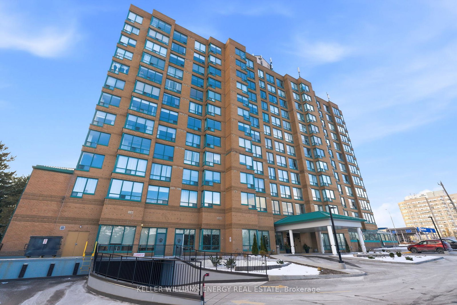 711-rossland-road-e-whitby-ontario-e12866544