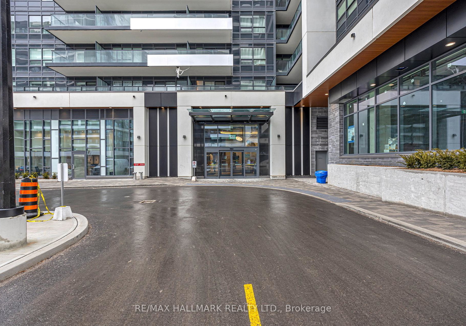 1435-celebration-drive-pickering-ontario-e12866972