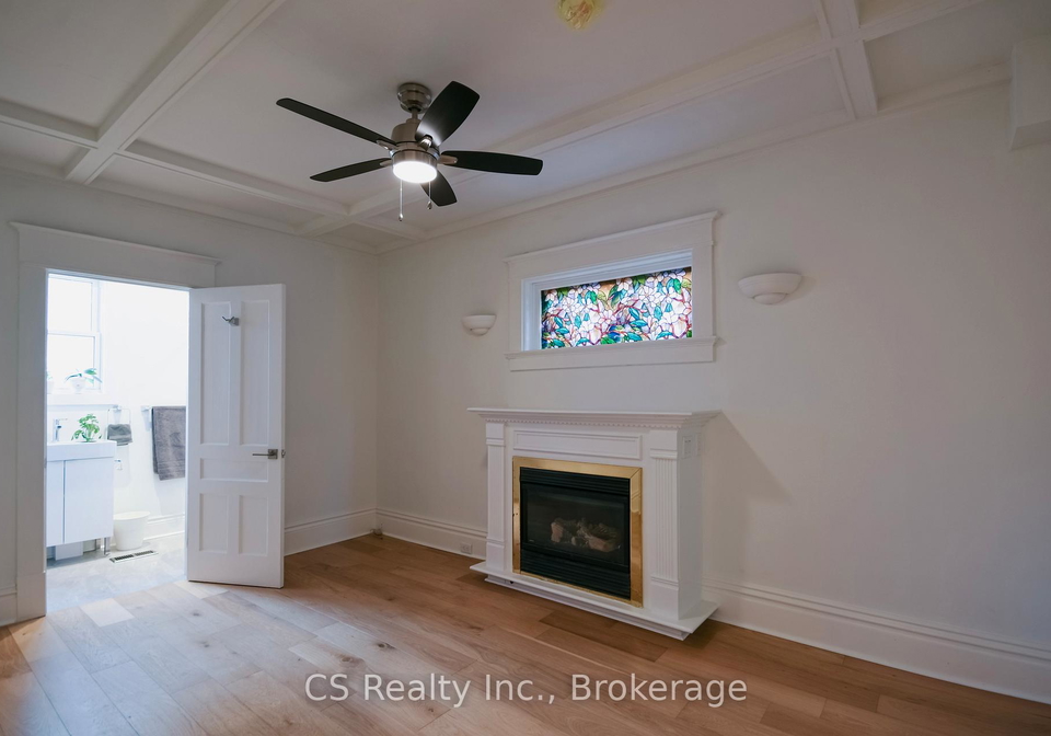 2133-gerrard-street-e-toronto-ontario-e12867588