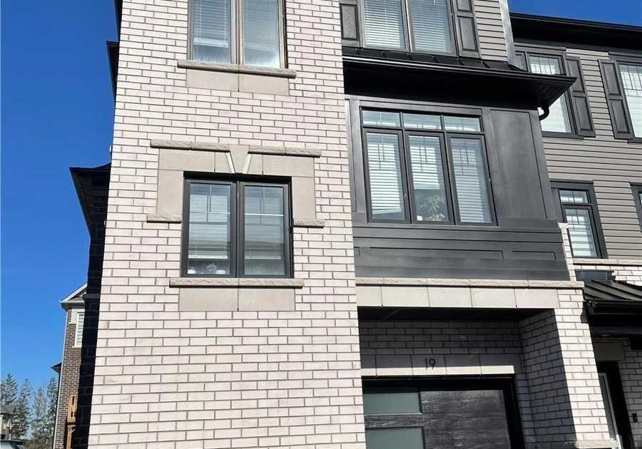 19-ambereen-place-clarington-ontario-e12867706