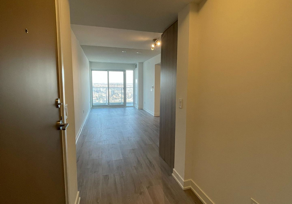 1010-sandy-beach-road-pickering-ontario-e12868080