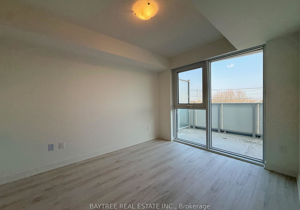 1010-sandy-beach-road-pickering-ontario-e12868532