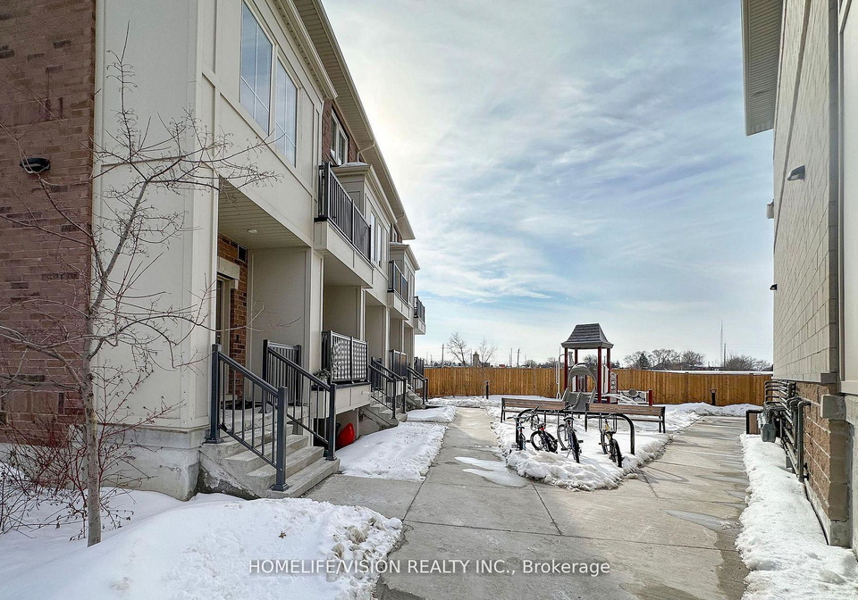 490-beresford-path-oshawa-ontario-e12868904