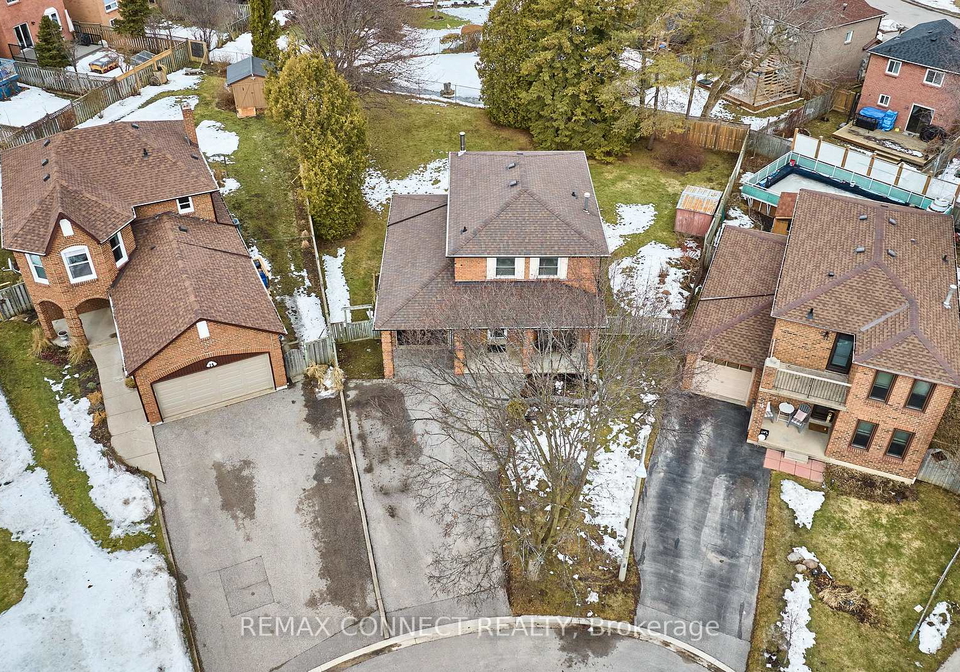 10-nicholls-court-ajax-ontario-e12869884