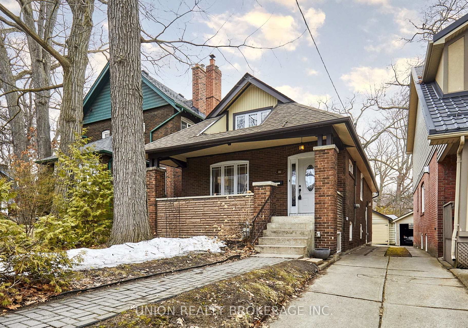 21-southwood-drive-toronto-ontario-e12870530