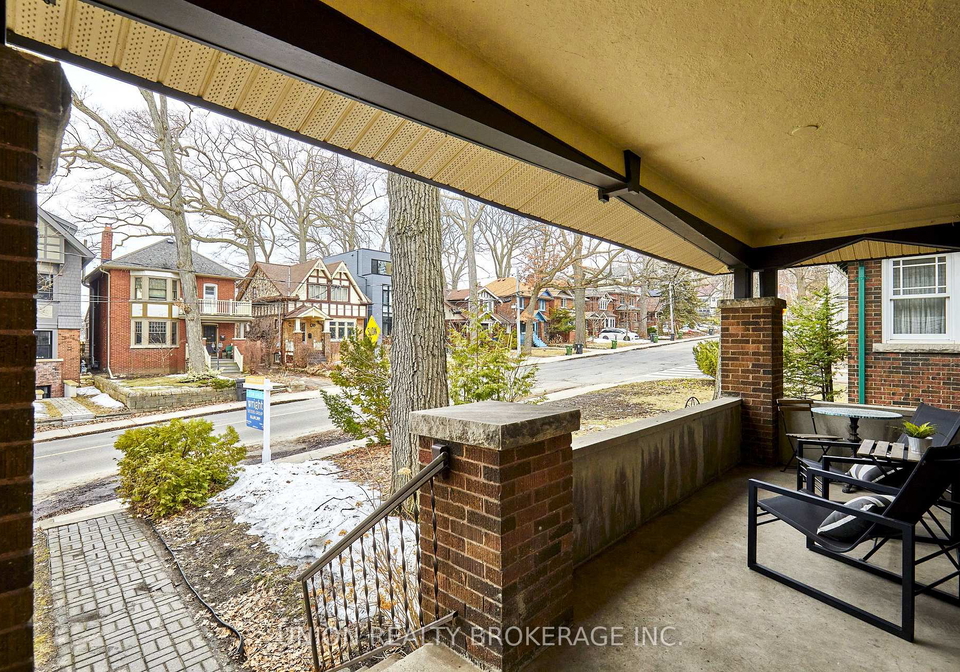 21-southwood-drive-toronto-ontario-e12870530