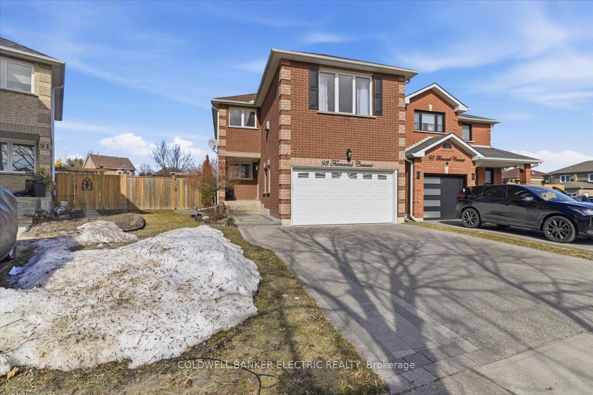 93-farncomb-crescent-clarington-ontario-e12871598