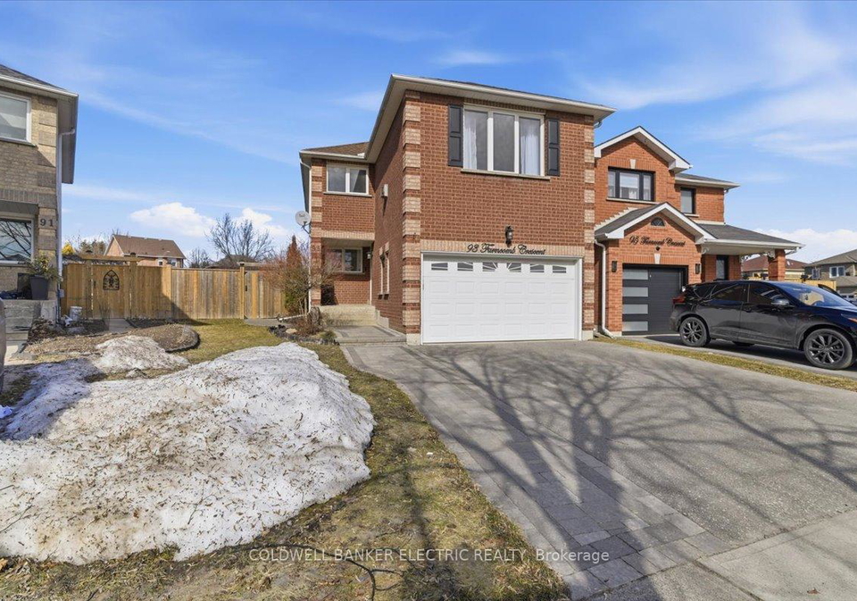 93-farncomb-crescent-clarington-ontario-e12871598