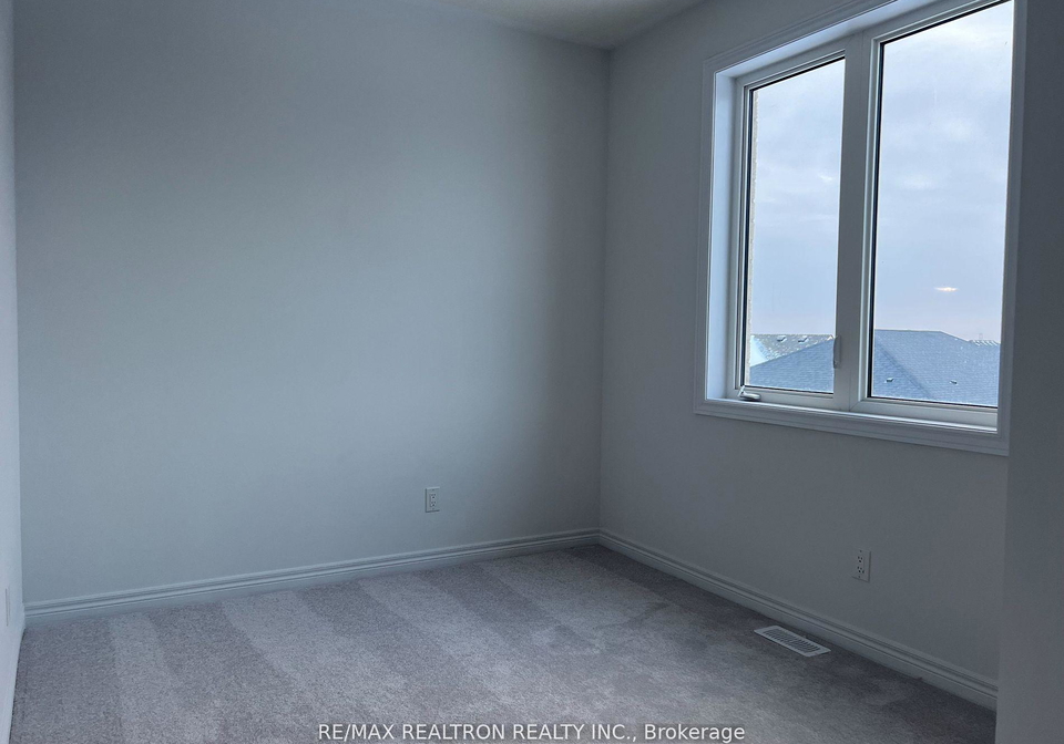 2064-verne-bowen-street-oshawa-ontario-e12872262