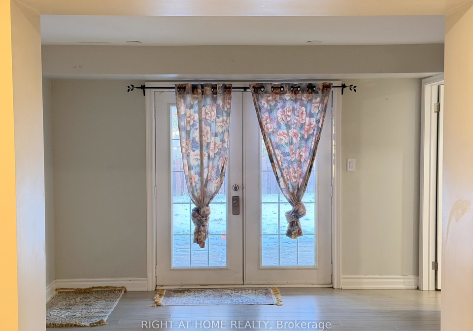 130-alexmuir-boulevard-scarborough-ontario-e12872466