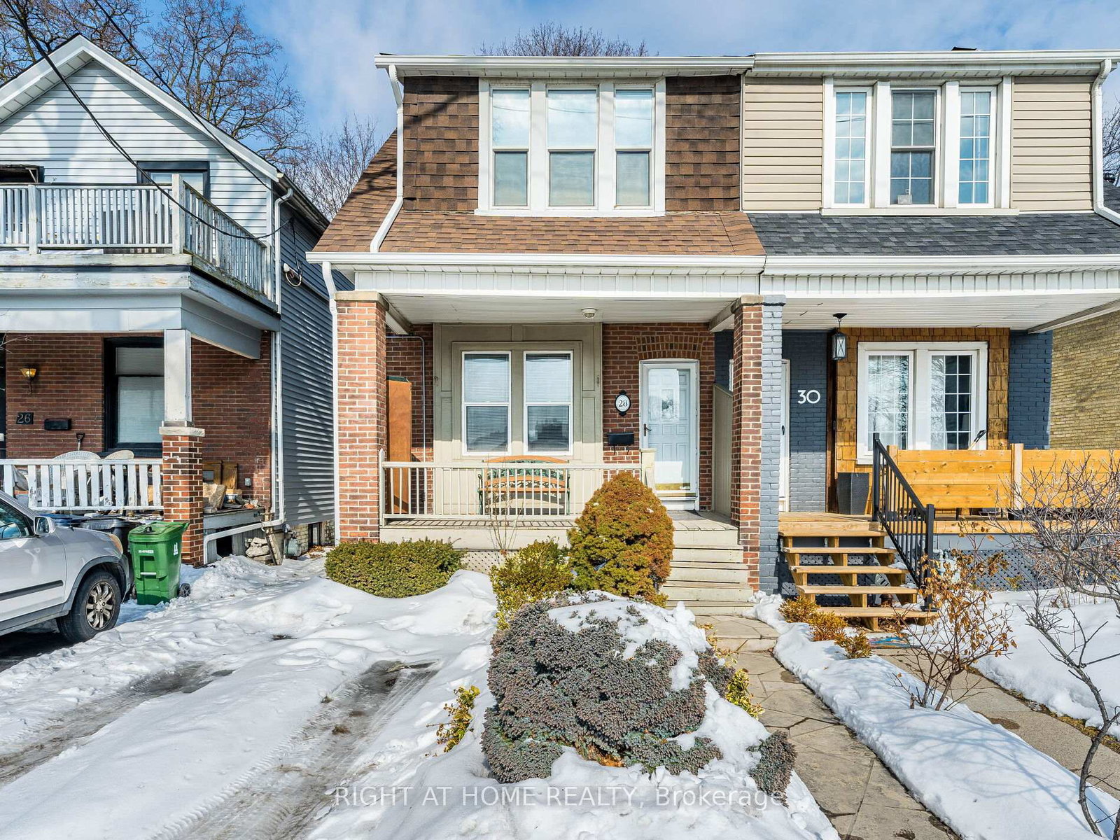 28-erindale-avenue-east-york-ontario-e12872806