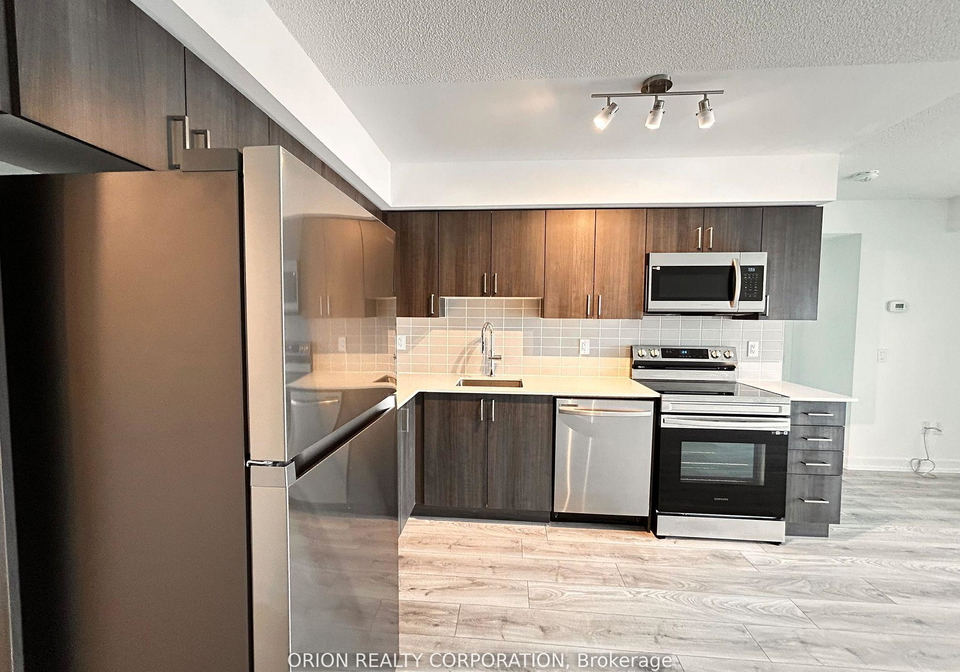 1455-celebration-drive-pickering-ontario-e12873020