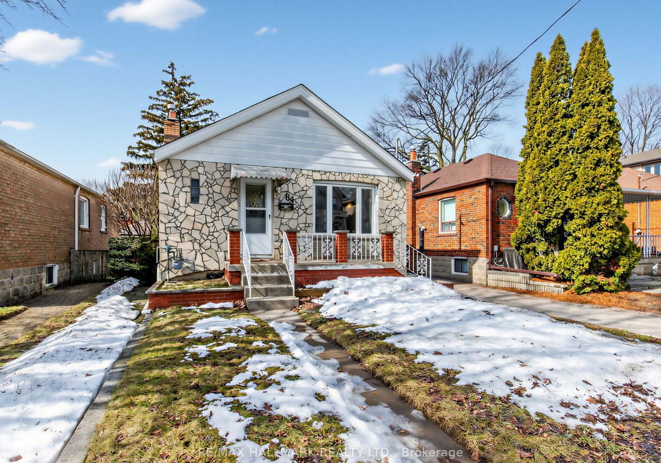 84-st-hubert-avenue-east-york-ontario-e12873224