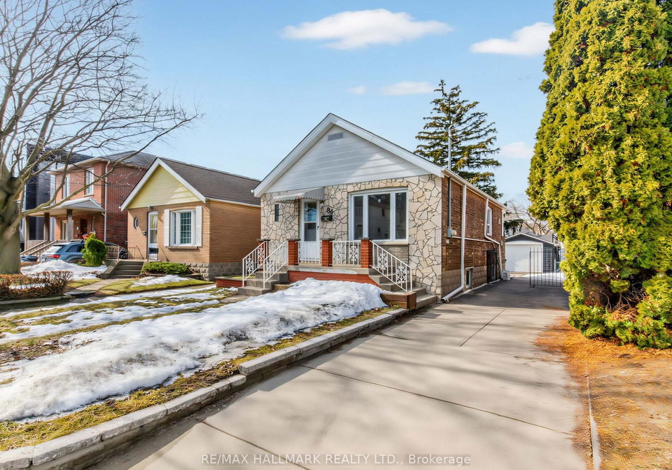 84-st-hubert-avenue-east-york-ontario-e12873224