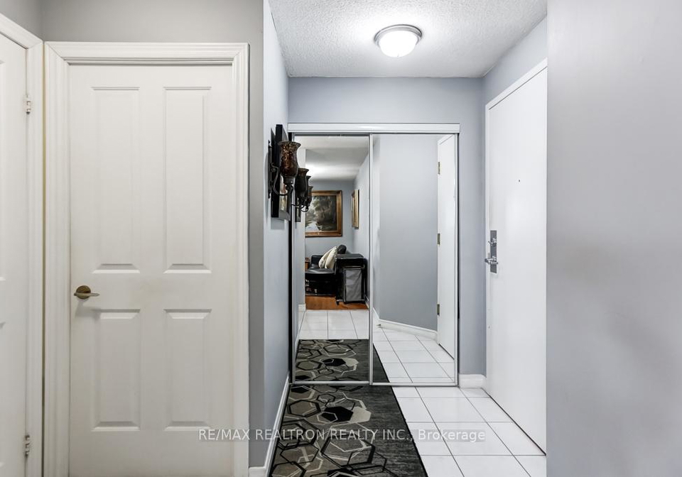 68-corporate-drive-scarborough-ontario-e12873866