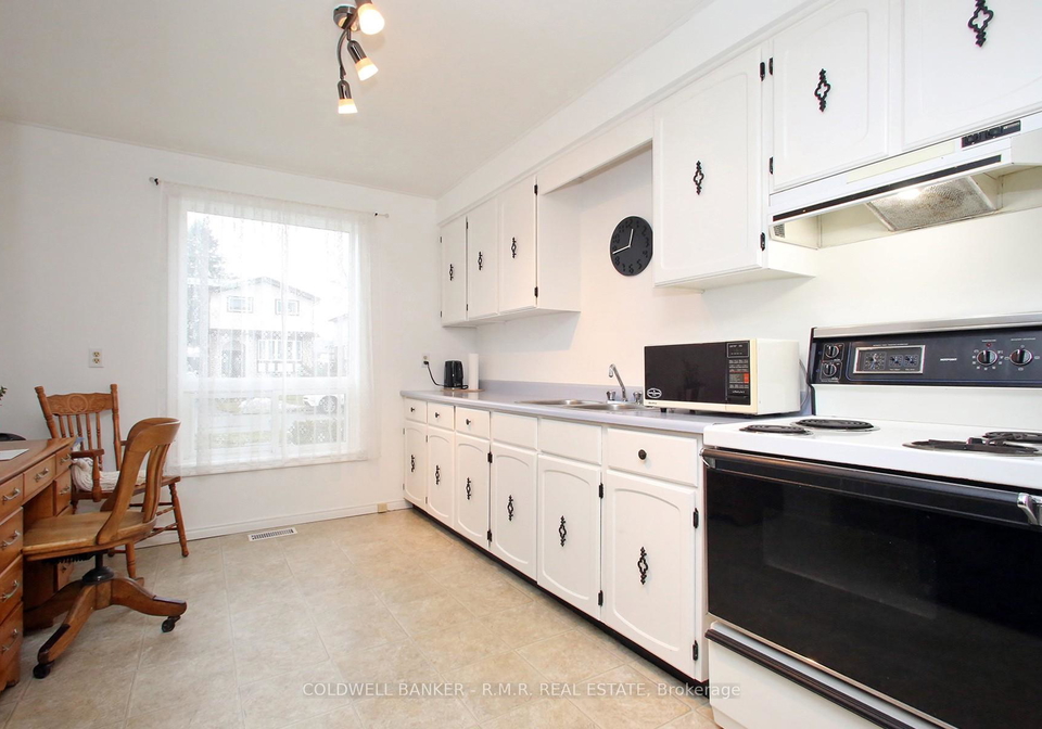 36-loscombe-drive-clarington-ontario-e12875244