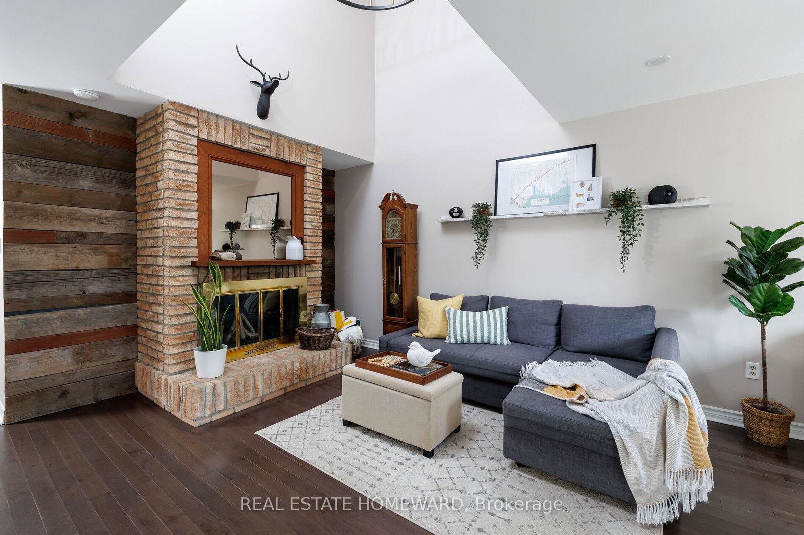 1821-listowell-crescent-pickering-ontario-e12875684
