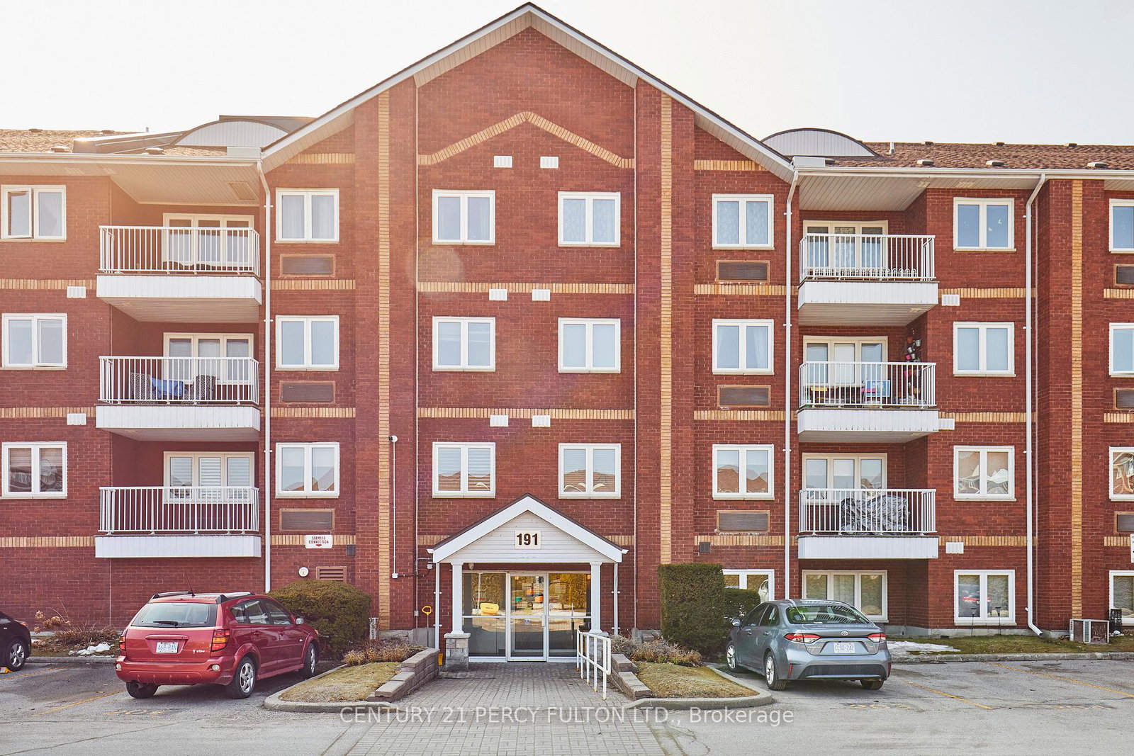 191-lake-driveway-w-ajax-ontario-e12875736