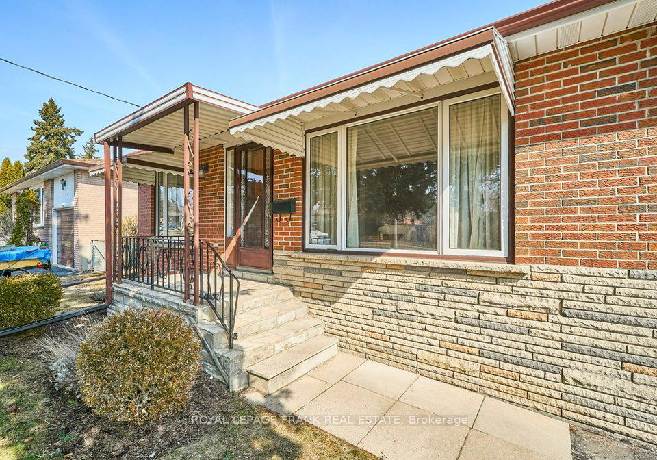 641-park-road-n-oshawa-ontario-e12876112
