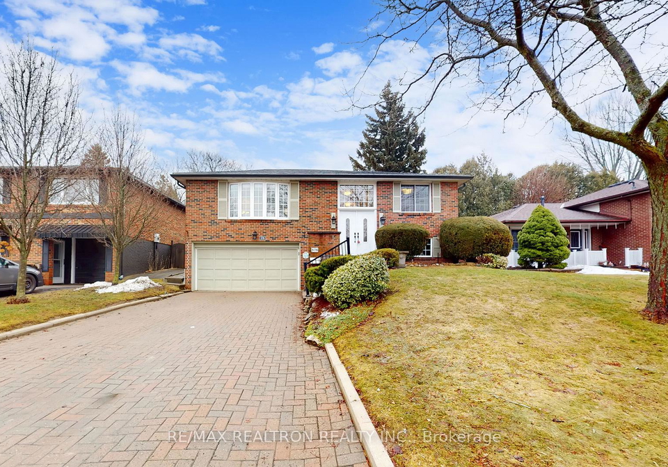 576-arnhem-drive-oshawa-ontario-e12876342