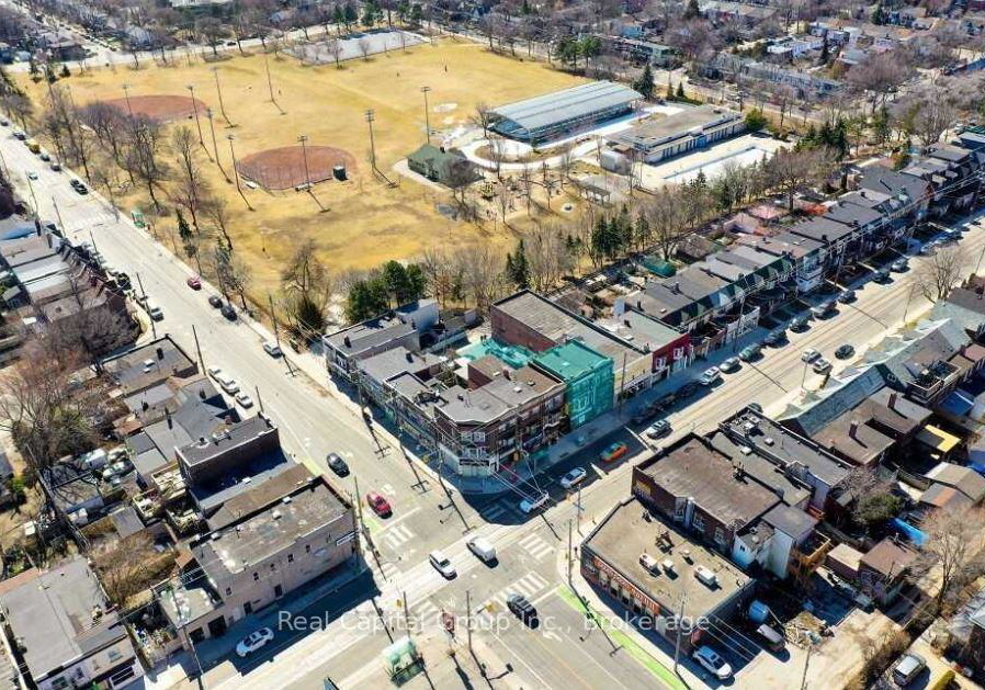 1279-1281-gerrard-street-toronto-ontario-e12876498