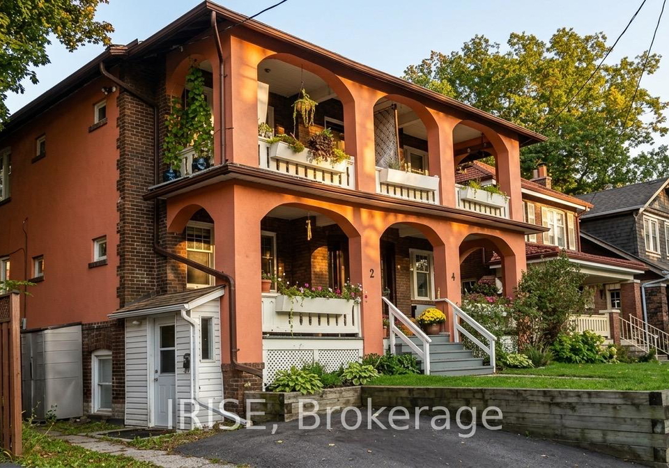 2-selwood-avenue-toronto-ontario-e12876532
