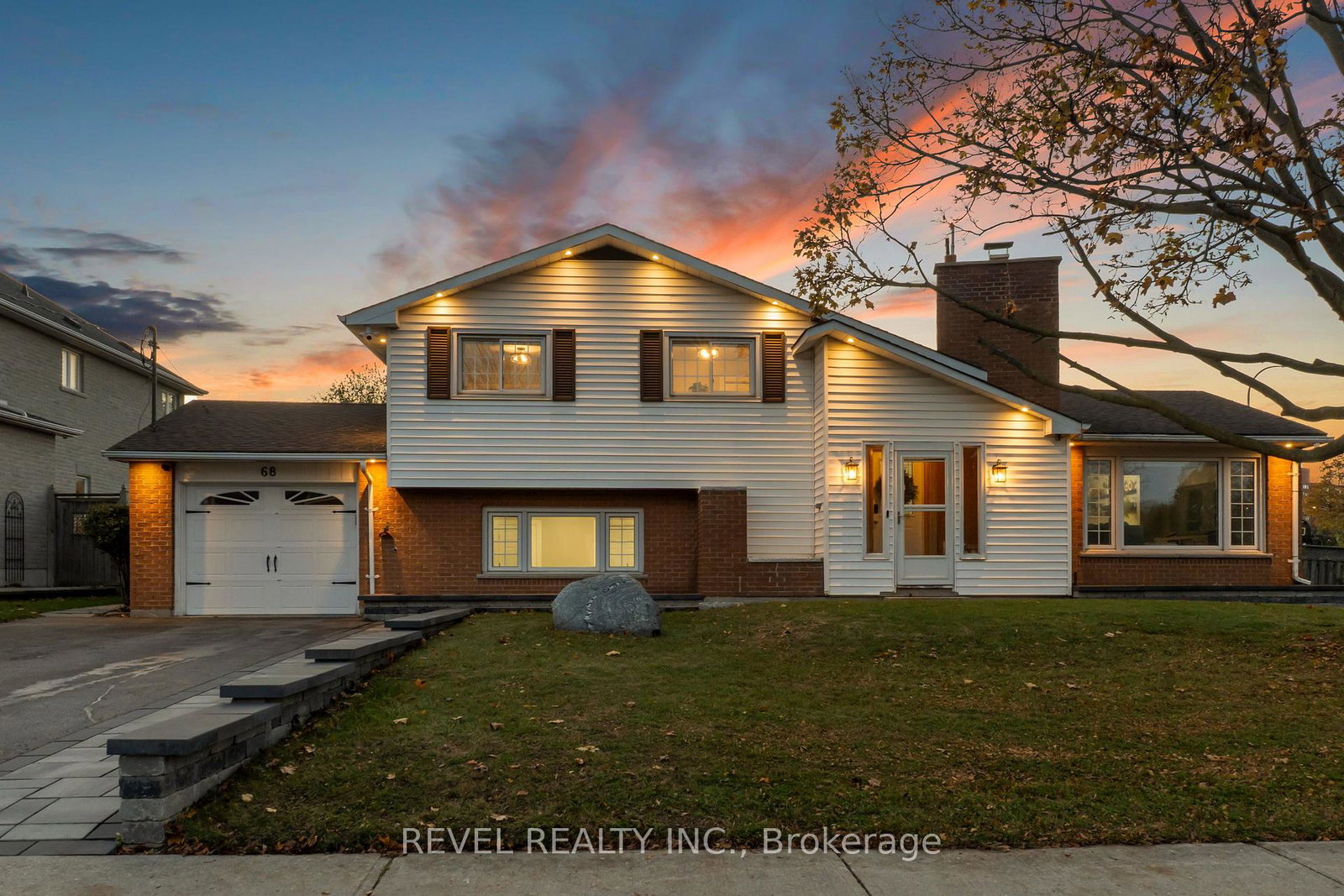 68-applewood-crescent-whitby-ontario-e12876584