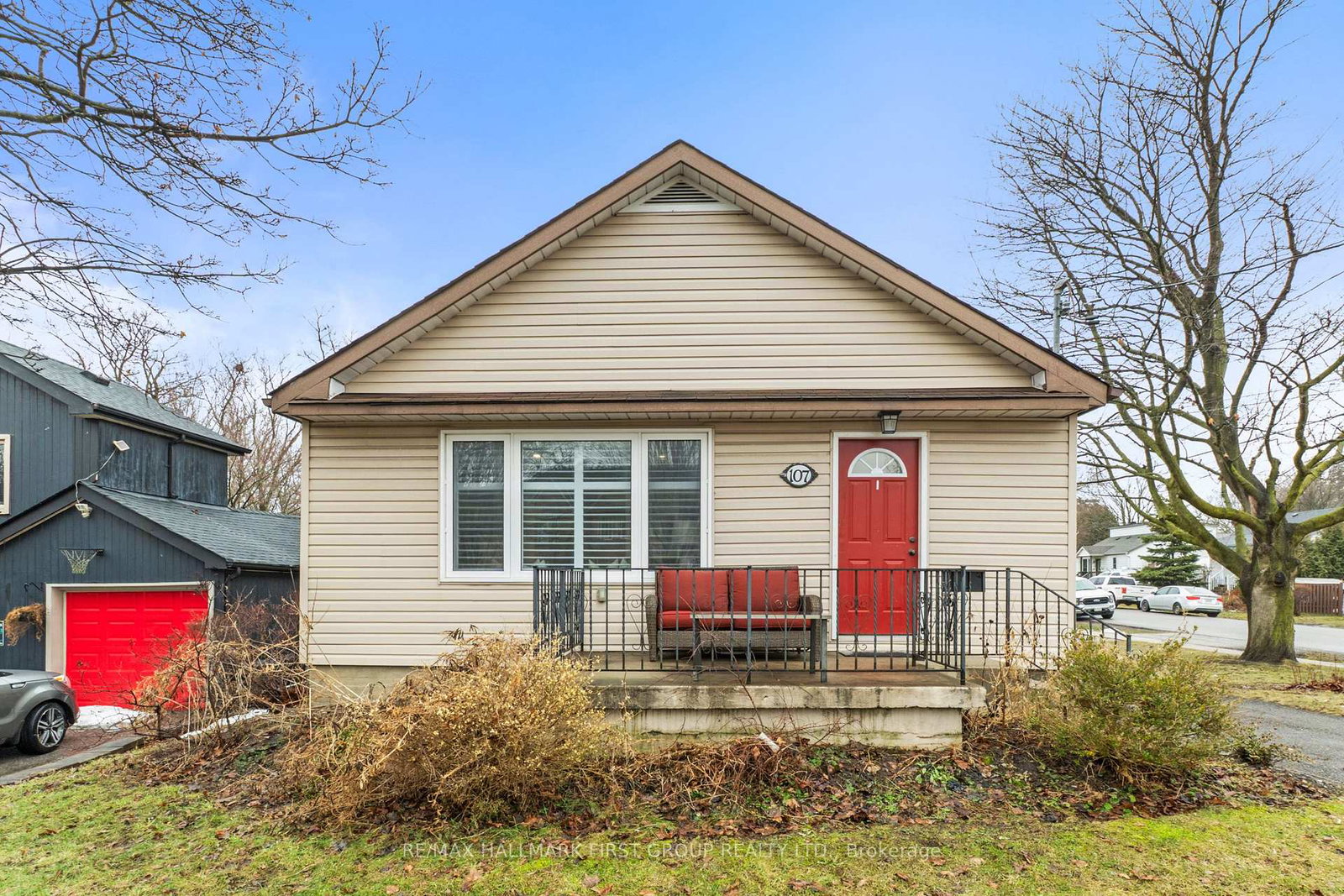 107-maple-street-w-whitby-ontario-e12876656
