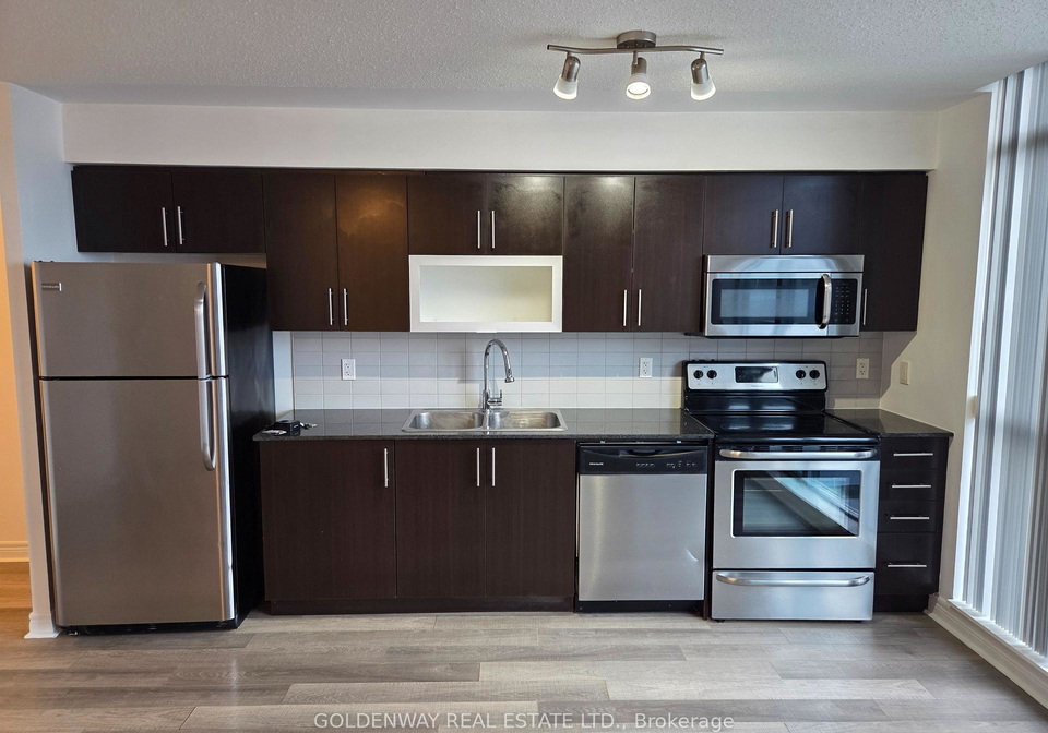 50-town-centre-court-scarborough-ontario-e12876782