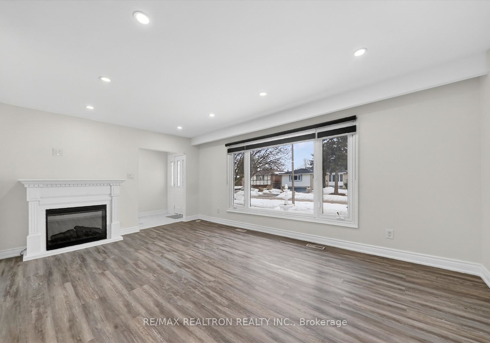 4-grovenest-drive-scarborough-ontario-e12877288